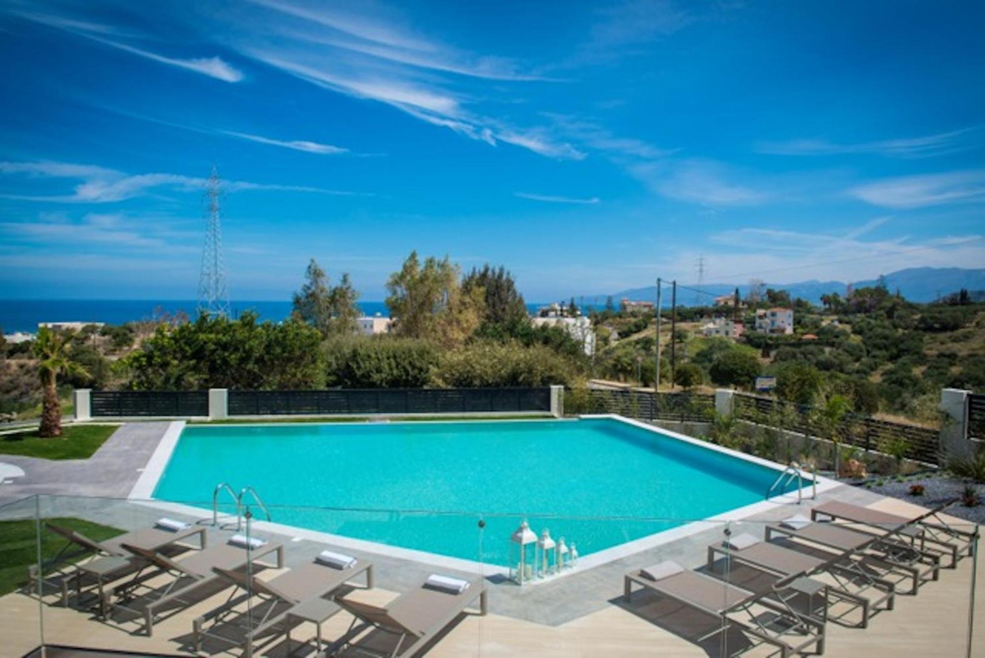 Orama Luxury Villa 4 Bedrooms With Private Pool Hersonissos  Bagian luar foto